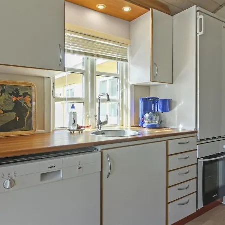 Fritzy - 75m From The Sea In Nw Jutland By Interhome Lokken